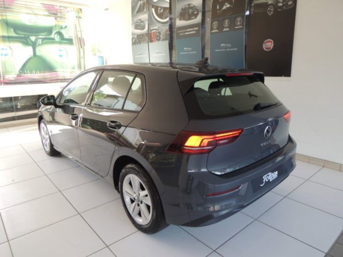 Volkswagen Golf 1.5 tsi Life 115cv (4)