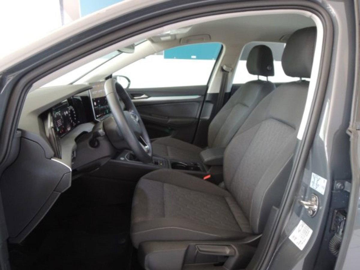 Volkswagen Golf 1.5 tsi Life 115cv (7)