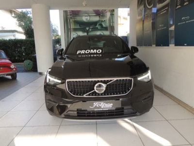 Volvo XC40 T2 automatico Core (2)