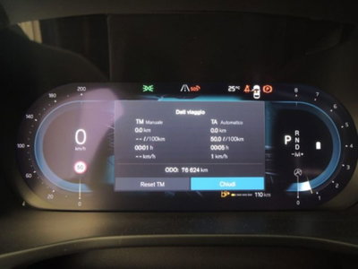 Volvo XC40 B3 automatico Core (9)