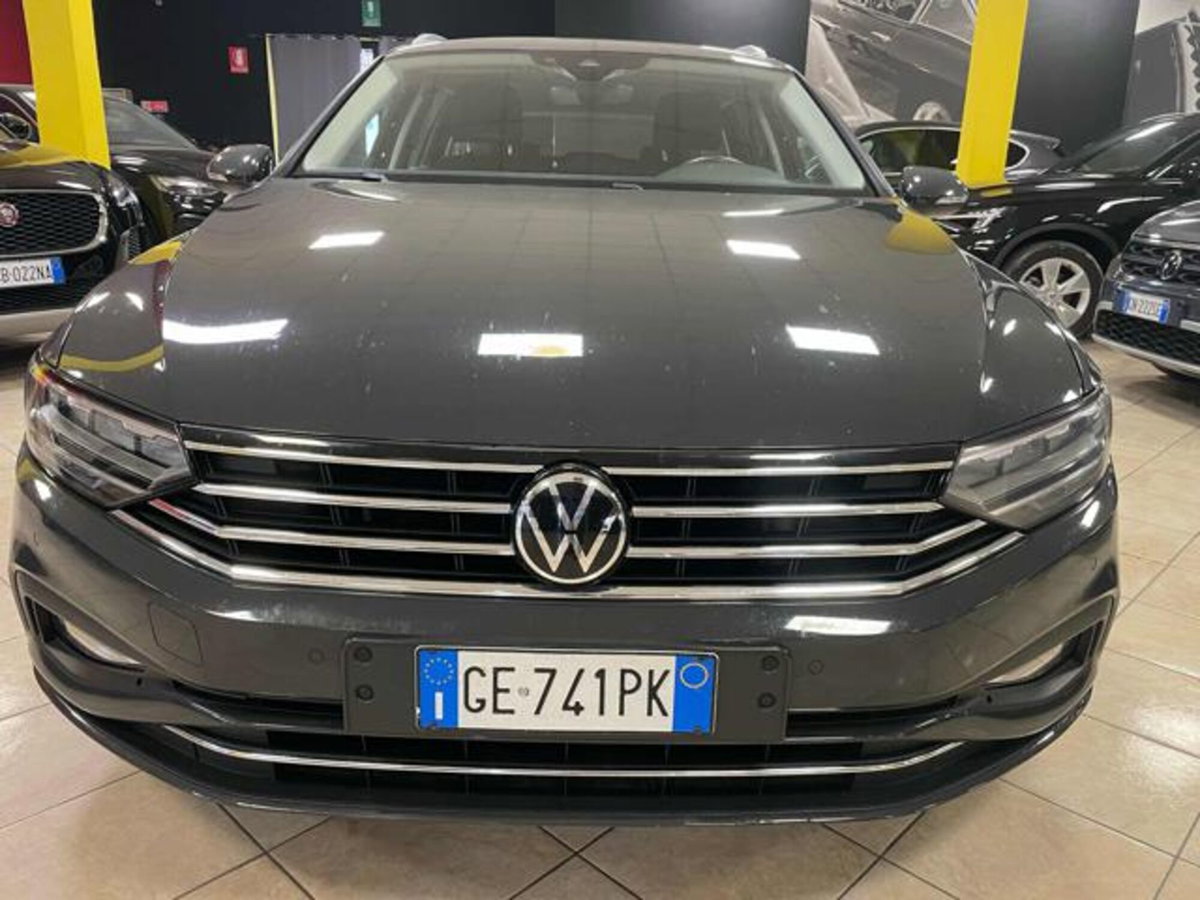 Volkswagen Passat Variant 2.0 TDI SCR EVO DSG Business (17)