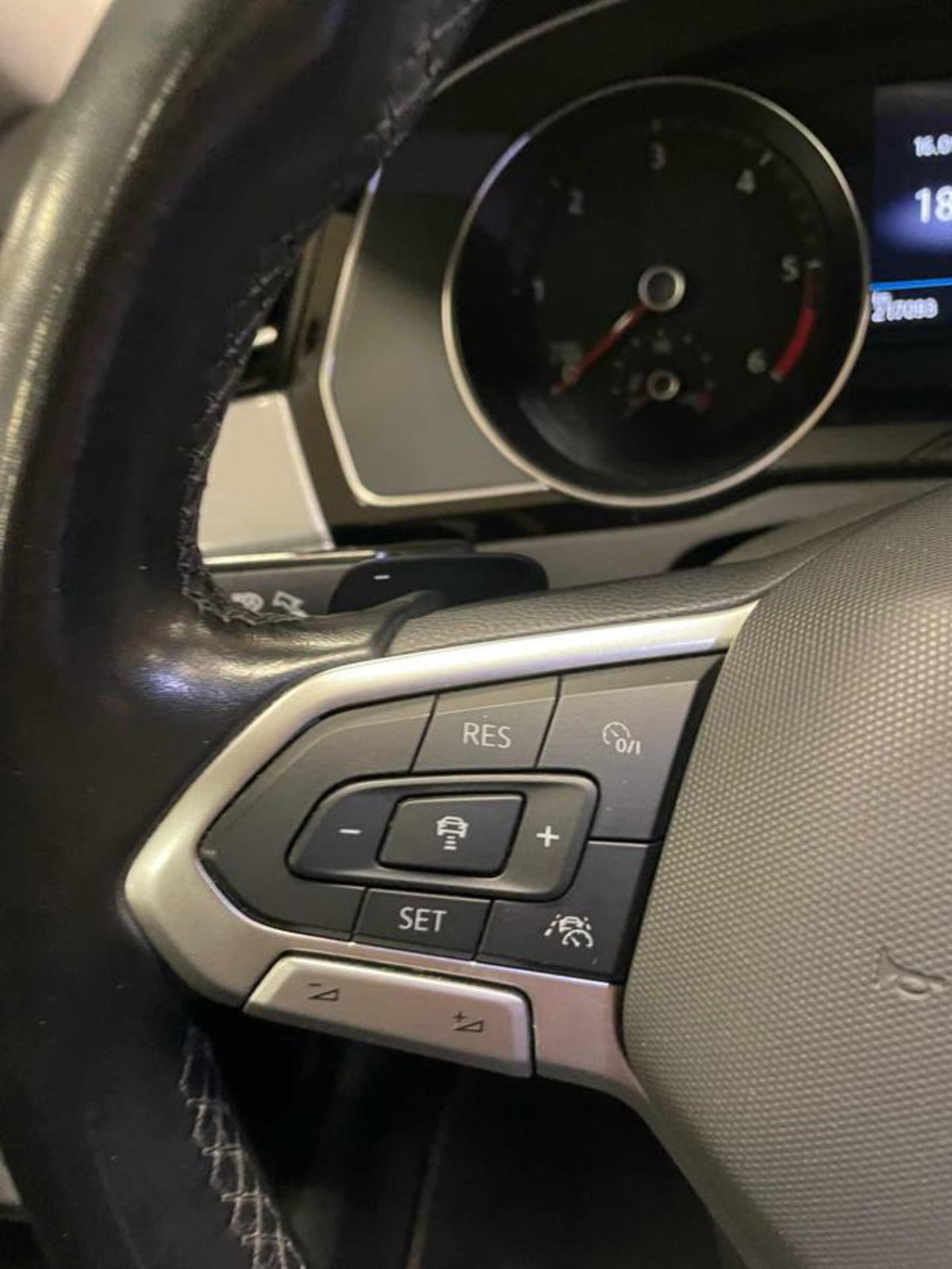 Volkswagen Passat Variant 2.0 TDI SCR EVO DSG Business (3)