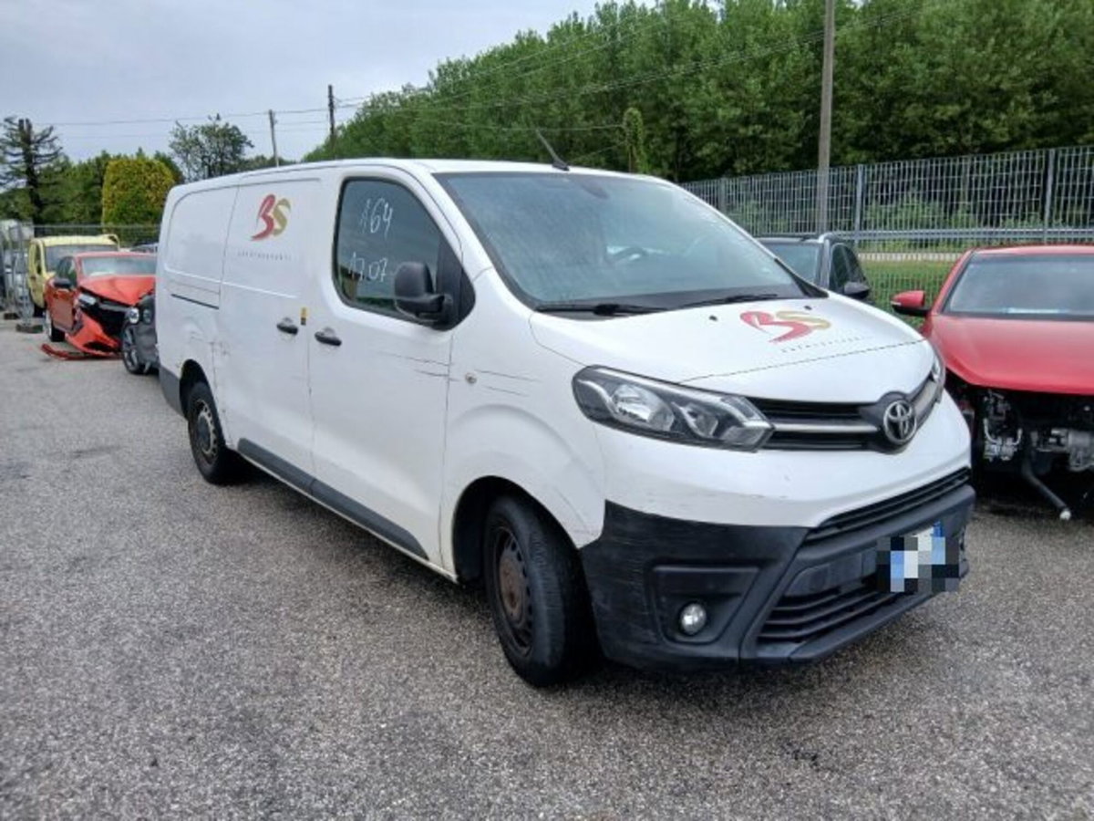 Toyota Proace Verso Verso 2.0d 144cv S&S L2 Executive D 8p.ti