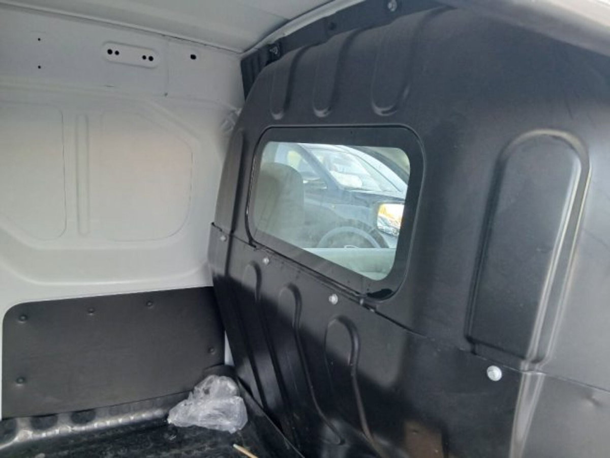 Renault Express 1.4 Blue dCi 75 Van (6)