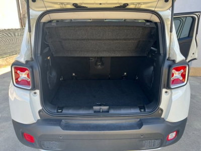 Jeep Renegade 1.6 Mjt 120 CV Limited (8)