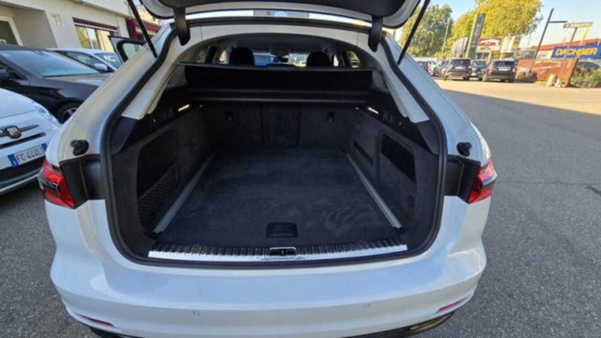 Audi A6 Avant 40 2.0 TDI quattro ultra S tronic Sport (12)