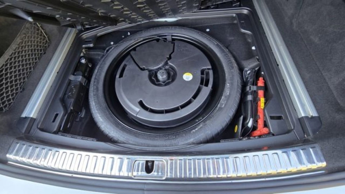 Audi A6 Avant 40 2.0 TDI quattro ultra S tronic Sport (13)