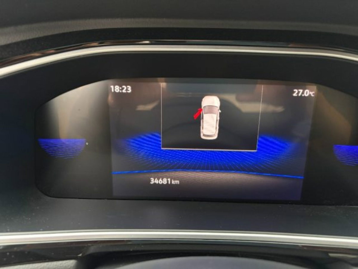 Volkswagen T-Roc 1.0 TSI R-Line (11)