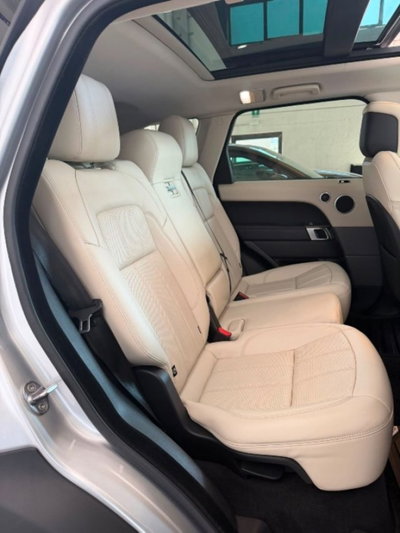 Land Rover Range Rover Sport 3.0 TDV6 HSE (13)
