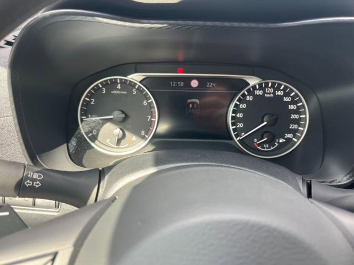 Nissan Juke 1.0 dig-t Acenta 114cv dct (6)