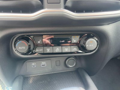 Nissan Juke 1.0 dig-t Acenta 114cv dct (8)