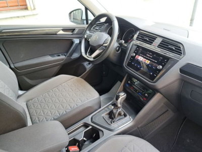 Volkswagen Tiguan 2.0 TDI 150 CV SCR DSG 4MOTION Life (11)