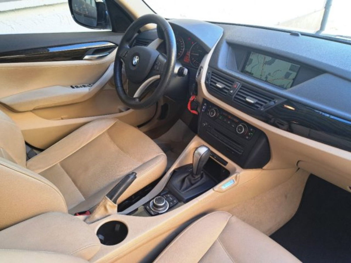 BMW X1 xDrive20d Attiva (10)