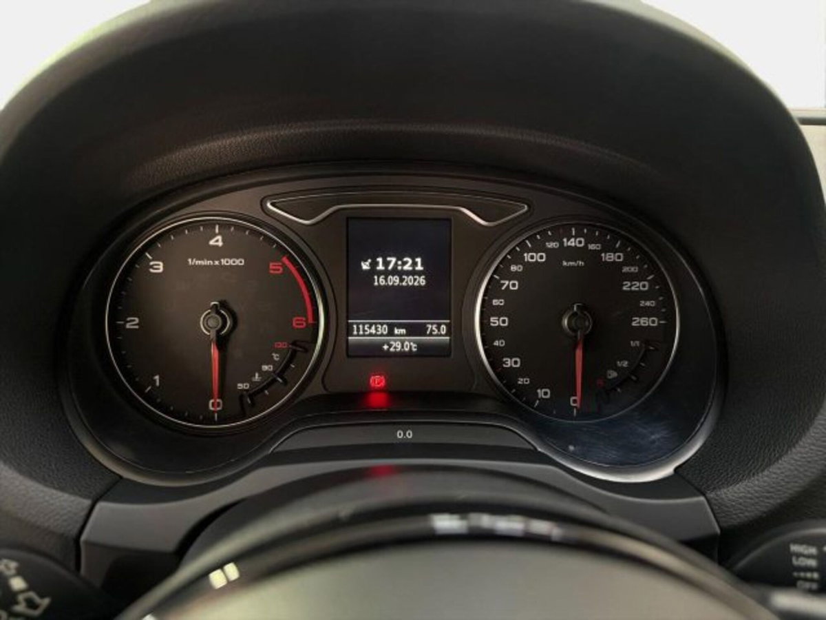 Audi A3 Sportback 1.6 TDI clean diesel Ambition (9)