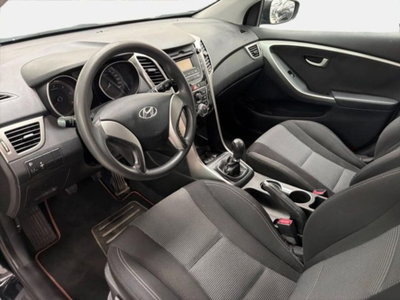 Hyundai i30 1.4 CRDi 5p. Classic (7)