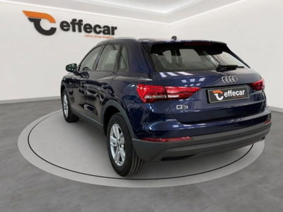 Audi Q3 35 TDI quattro S tronic Business (4)