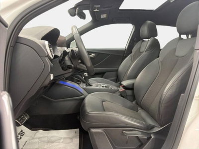 Audi Q2 Q2 35 TDI quattro S tronic Identity Black (12)