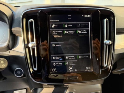 Volvo XC40 T4 Recharge Plug-in Hybrid automatico Core (16)