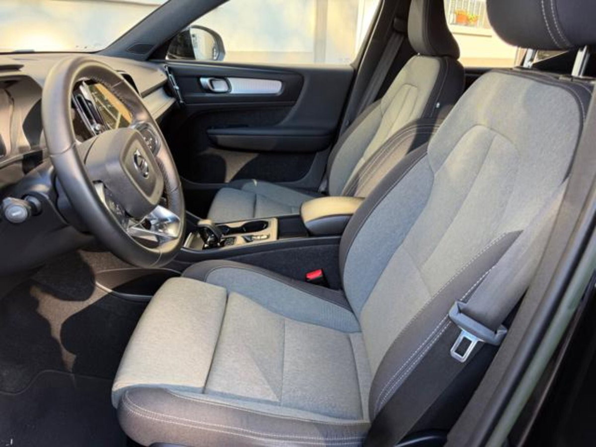 Volvo XC40 T4 Recharge Plug-in Hybrid automatico Core (8)