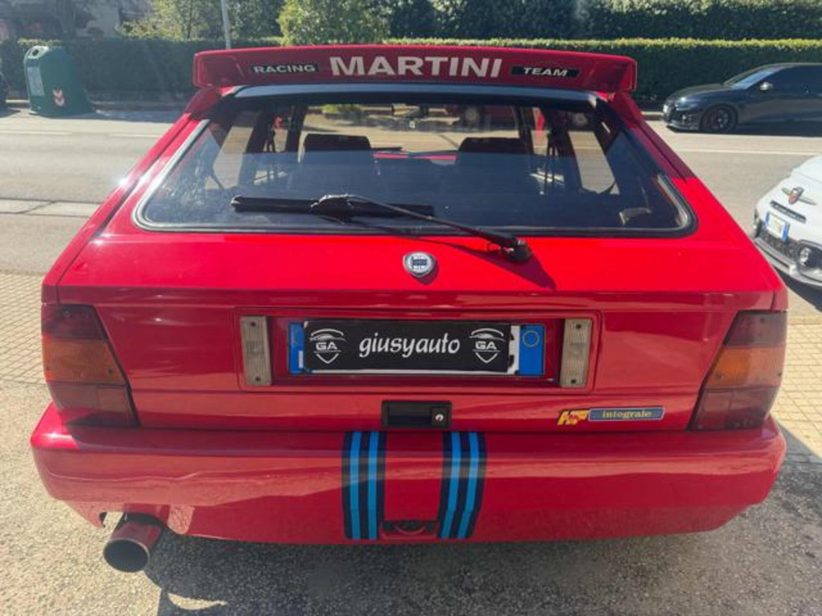 Lancia Delta turbo cat HF integrale (6)