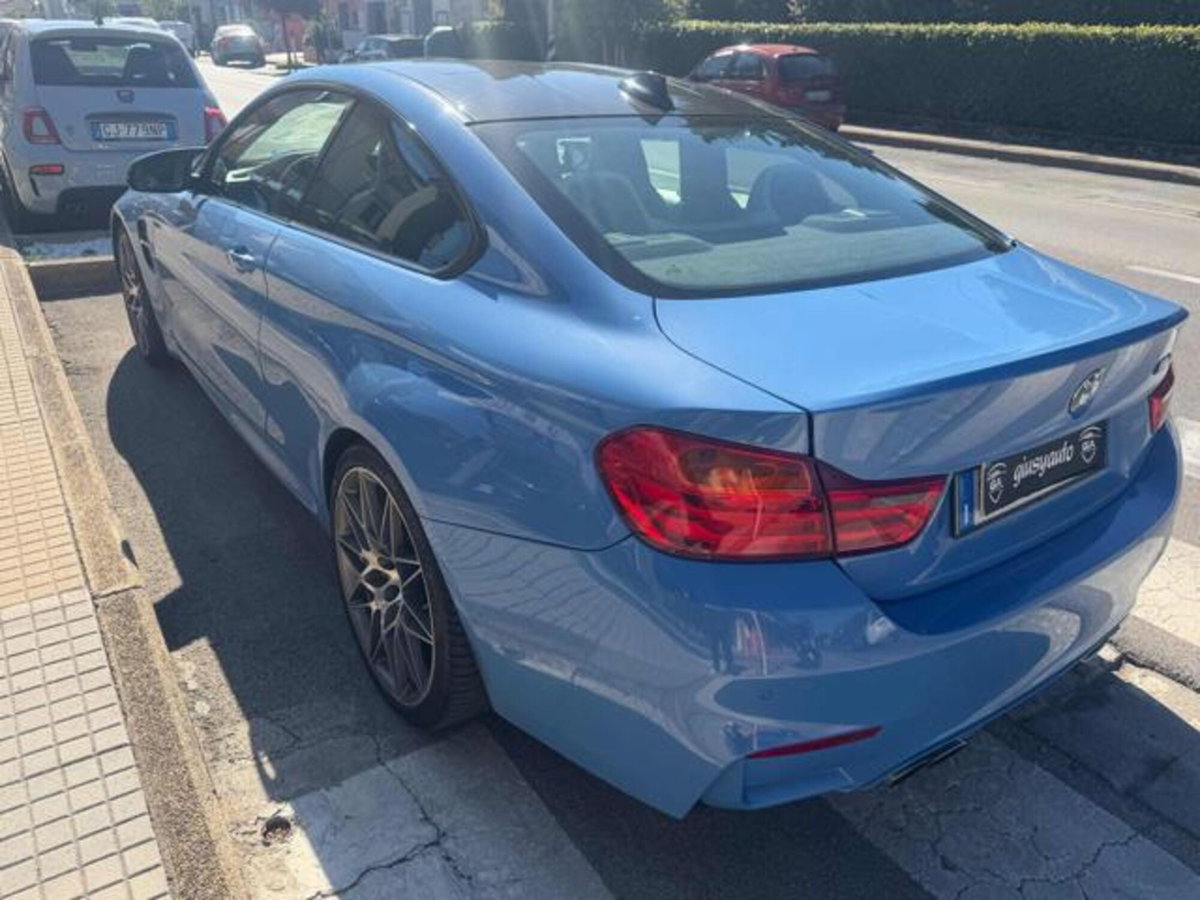 BMW Serie 4 Coupé M4 (4)
