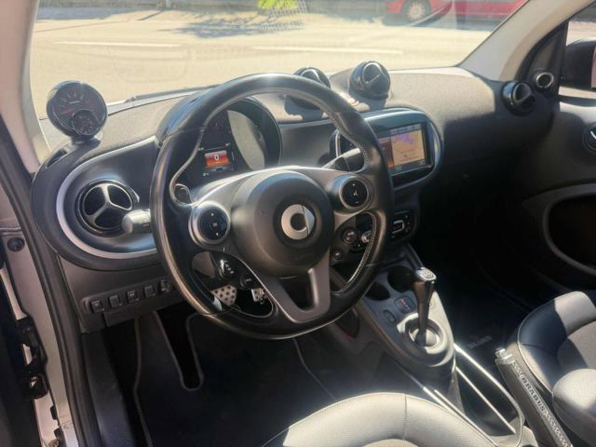 smart Fortwo Cabrio BRABUS 0.9 Turbo twinamic cabrio (7)