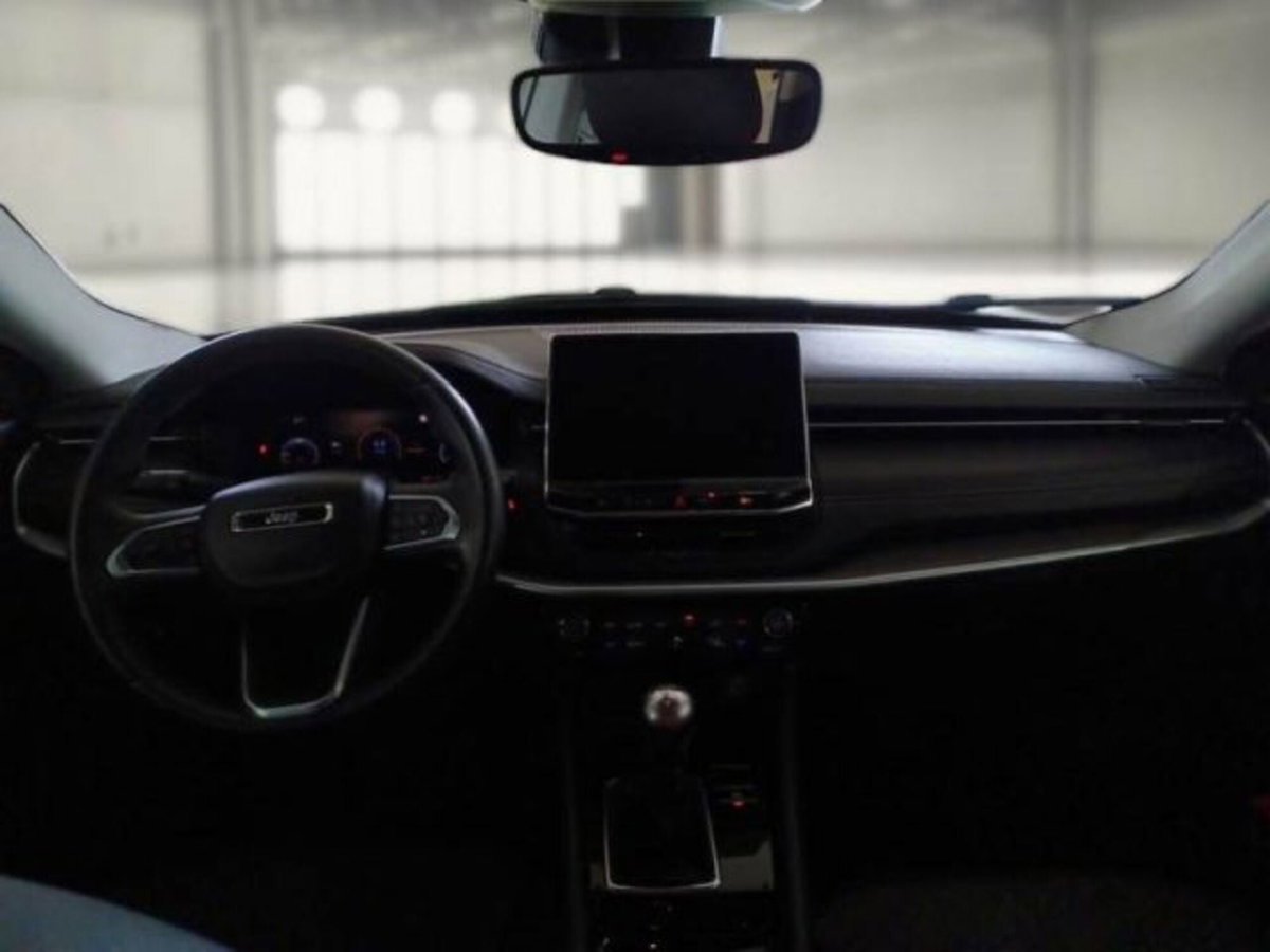 Jeep Compass 1.6 Multijet II 2WD Limited (3)