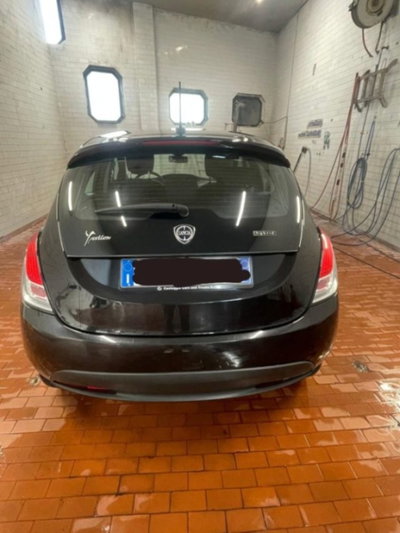 Lancia Ypsilon 1.0 FireFly 5 porte S&S Hybrid Silver Plus (15)