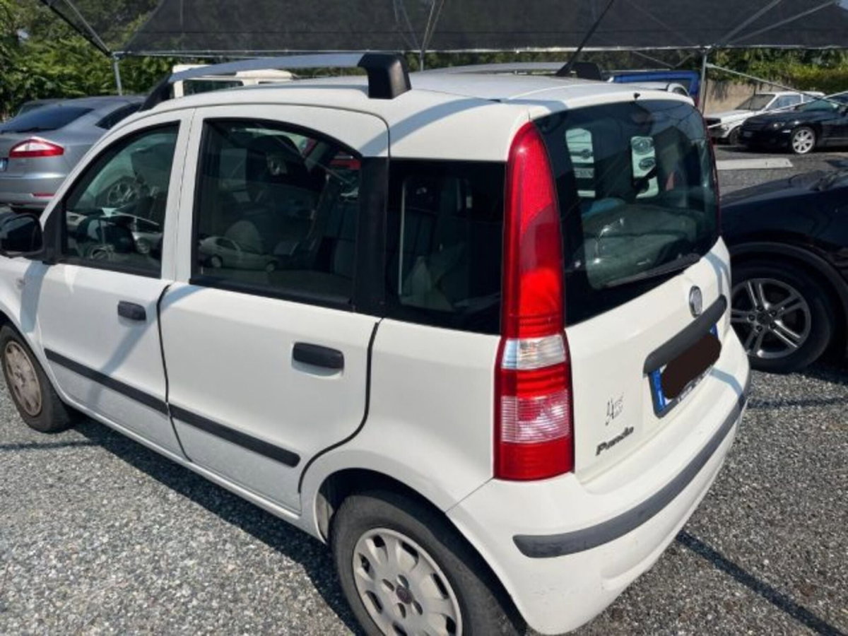 Fiat Panda 1.2 Emotion (6)