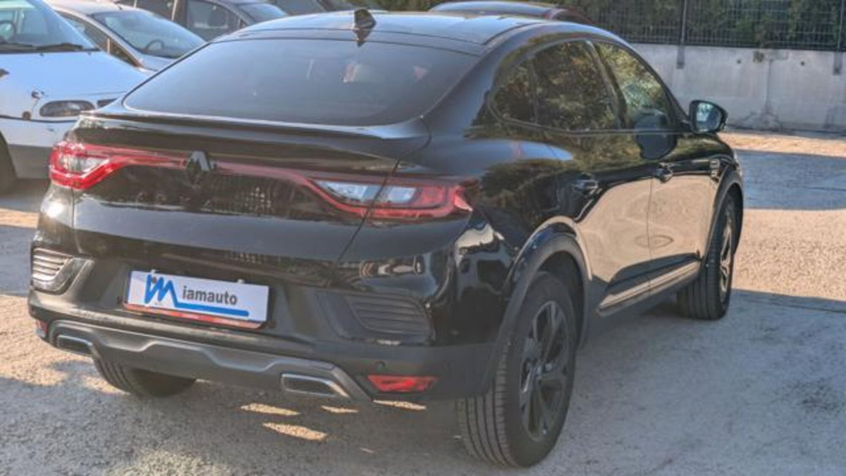 Renault Arkana Hybrid E-Tech 145 CV Engineered (4)