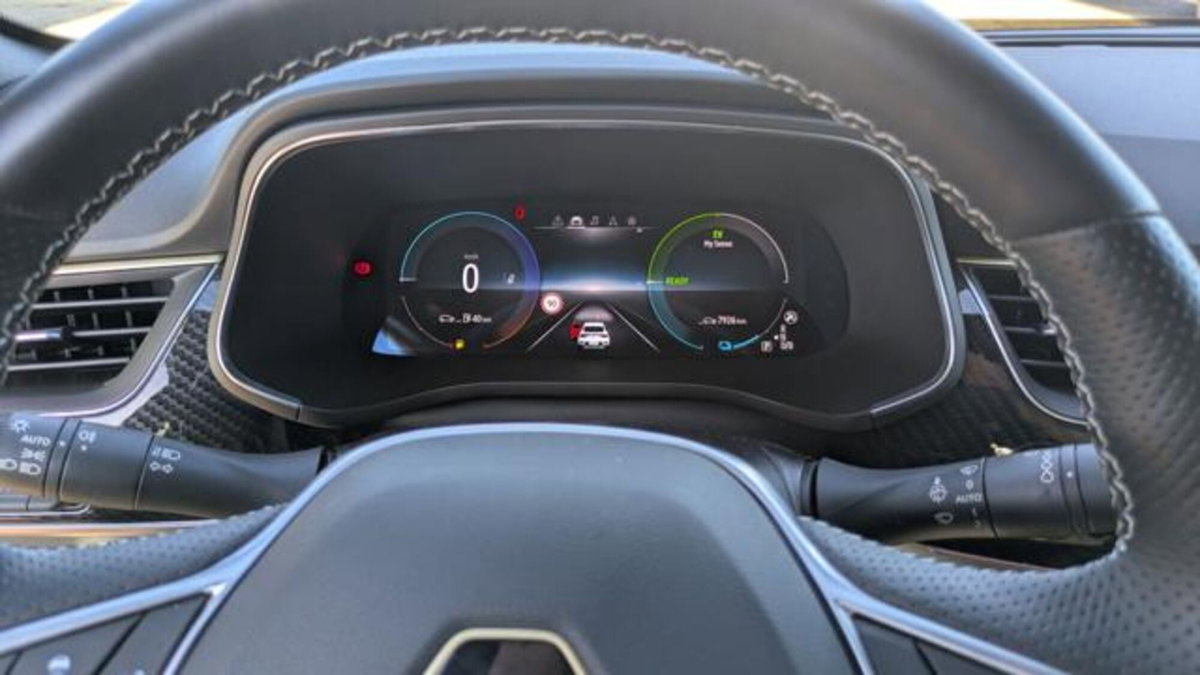 Renault Arkana Hybrid E-Tech 145 CV Engineered (6)