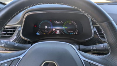 Renault Arkana Hybrid E-Tech 145 CV Engineered (6)