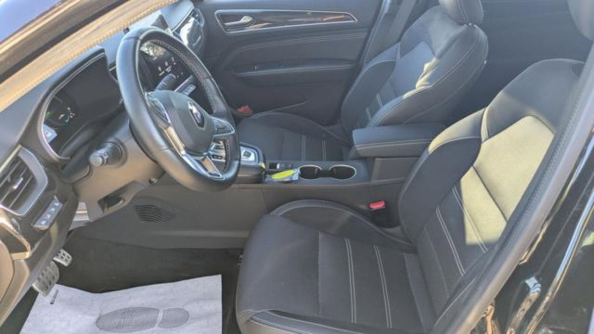 Renault Arkana Hybrid E-Tech 145 CV Engineered (7)
