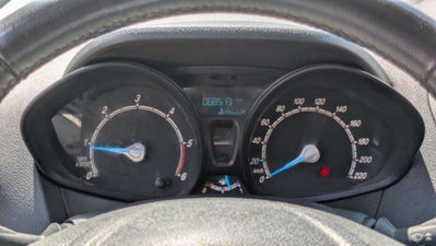 Ford Transit Courier 1.5 TDCi 75CV  Trend (5)