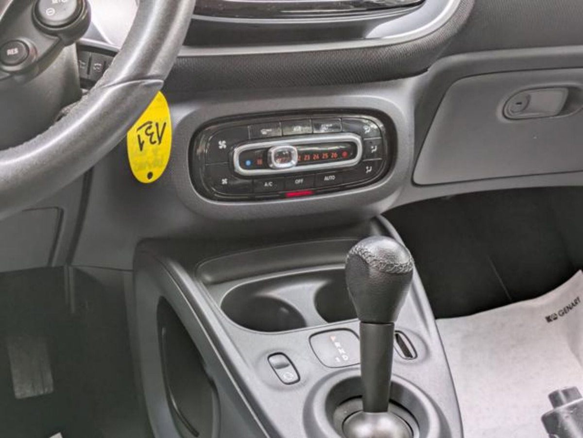 smart forfour forfour 70 1.0 Passion (11)