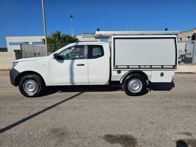 Nissan Navara 2.3 dCi 4WD King Cab Visia (11)
