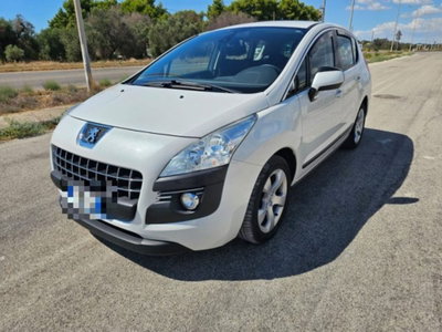 Peugeot 3008 2.0 HDi 150CV Outdoor