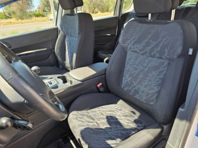 Peugeot 3008 2.0 HDi 150CV Outdoor (13)