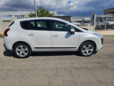 Peugeot 3008 2.0 HDi 150CV Outdoor (4)