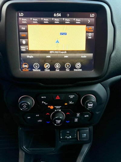 Jeep Renegade 1.6 Mjt 120 CV Limited (11)