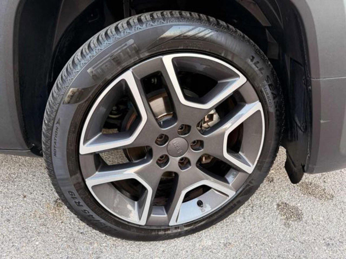 Jeep Renegade 1.6 Mjt 120 CV Limited (14)