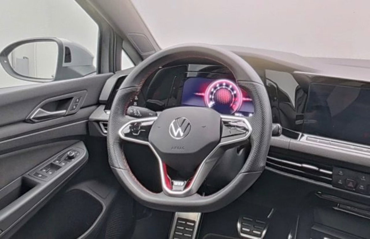 Volkswagen Golf 2.0 TSI GTI DSG (11)