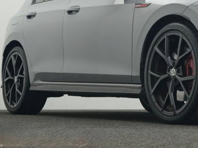 Volkswagen Golf 2.0 TSI GTI DSG (7)