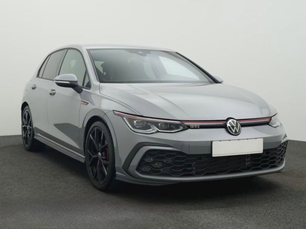 Volkswagen Golf 2.0 TSI GTI DSG (8)