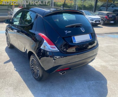 Lancia Ypsilon 1.0 FireFly 5 porte S&S Hybrid Ecochic A. Ferretti (3)