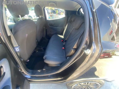 Lancia Ypsilon 1.0 FireFly 5 porte S&S Hybrid Ecochic A. Ferretti (9)