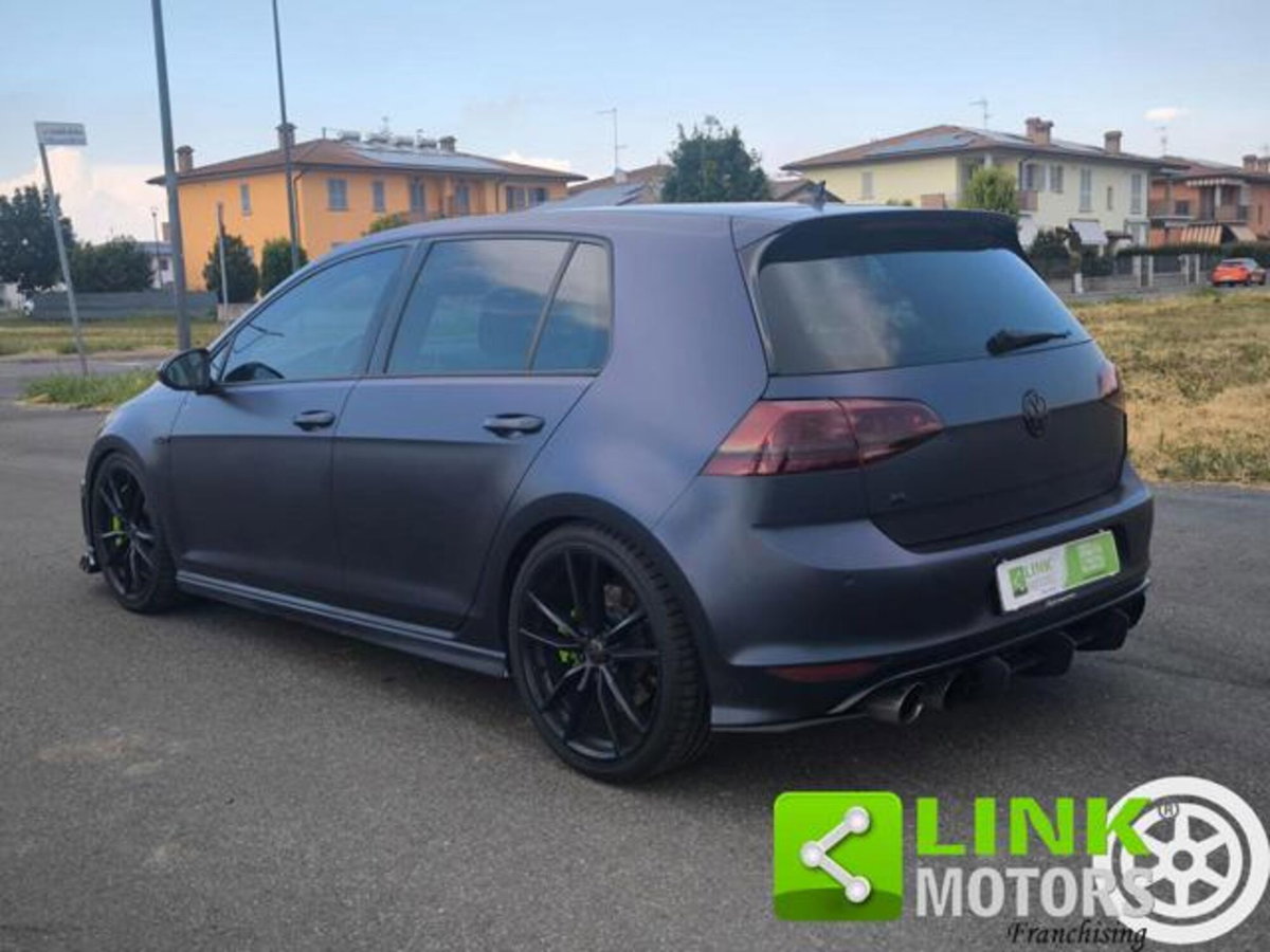 Volkswagen Golf 2.0 TSI 4mot. DSG 5p. R (5)
