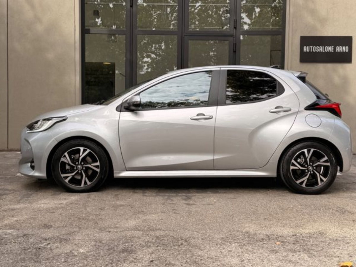 Toyota Yaris Cross 1.5 Hybrid 5p. E-CVT Trend (4)