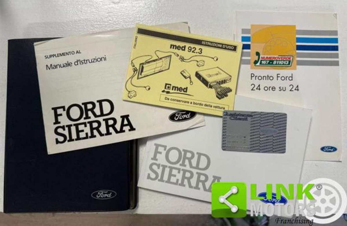 Ford Sierra 4 porte 4x4 Cosworth (15)