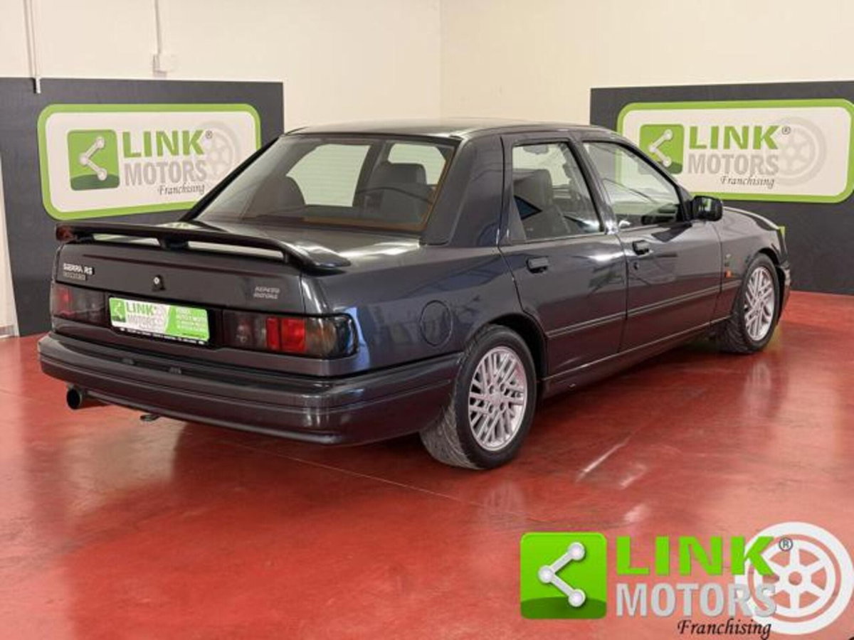 Ford Sierra 4 porte 4x4 Cosworth (6)